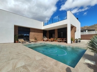 items-14143-1174389.jpg